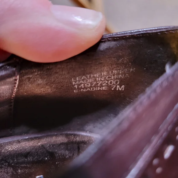 Etienne Aigner Nadine strap retro look heel size 7M - Picture 10 of 10